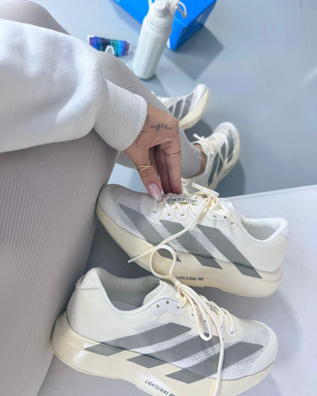 Adizero Evo SL Off prata